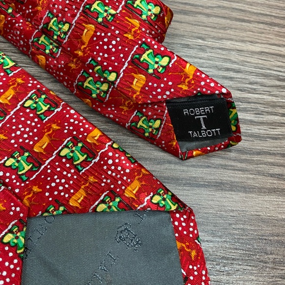 Robert Talbott Red Santa Christmas Pattern Tie - Picture 4 of 5